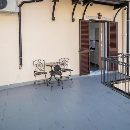 アパート Dada リエカ